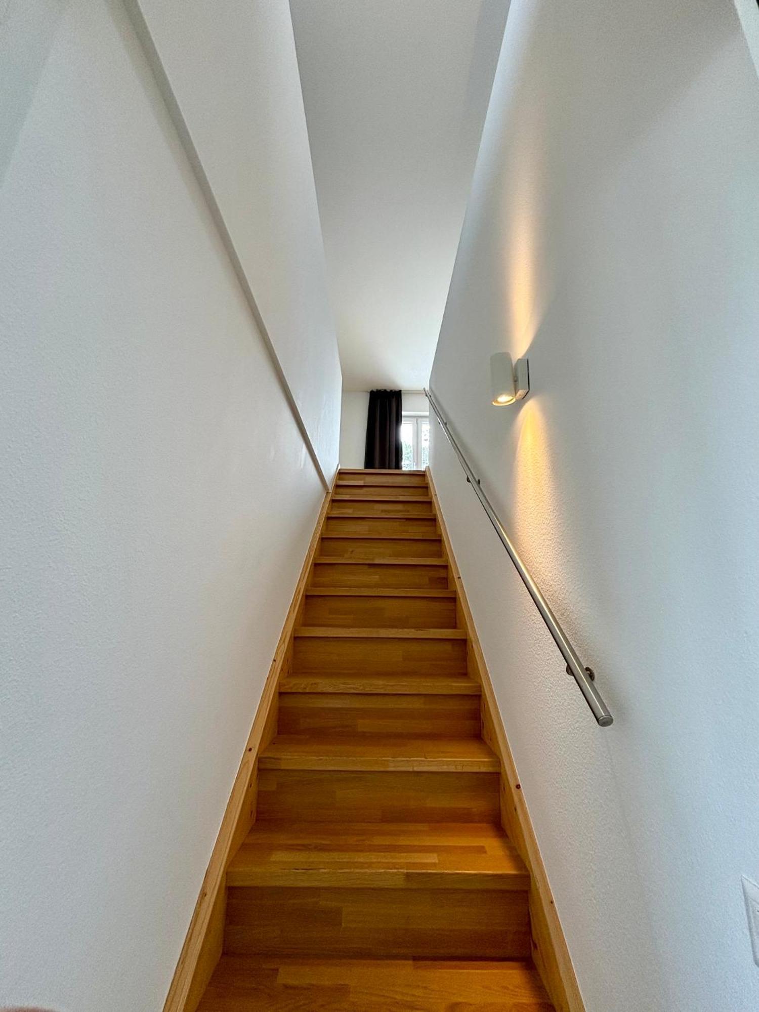 Good Night Apartments Binningen Room photo